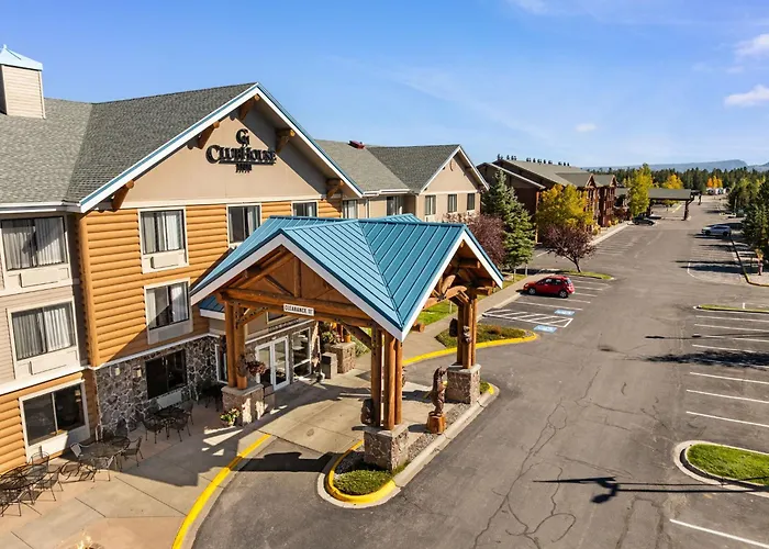 Clubhouse Inn