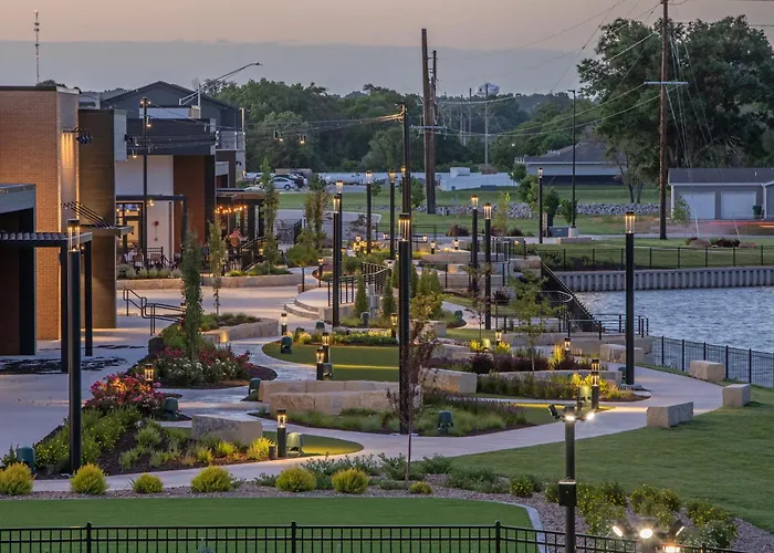 Candlewood Suites By Ihg