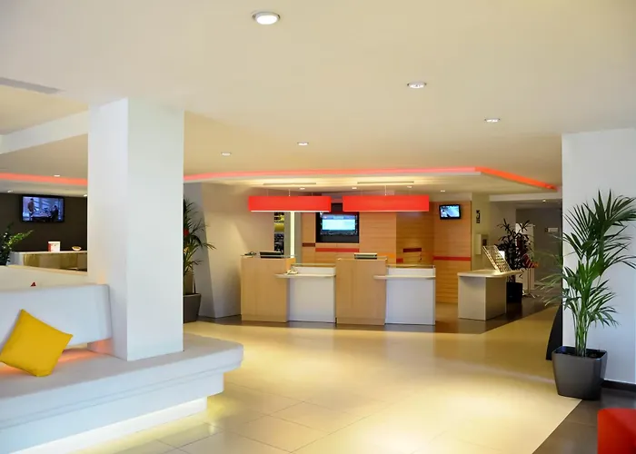 Hotel Ibis Cornella Cornellá de Llobregat
