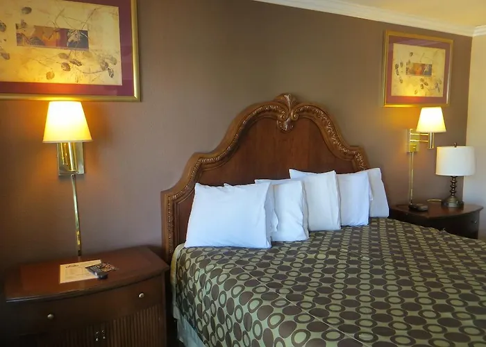 American Inn Stockton