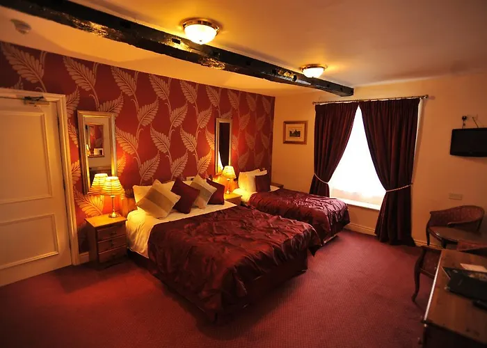George Hotel