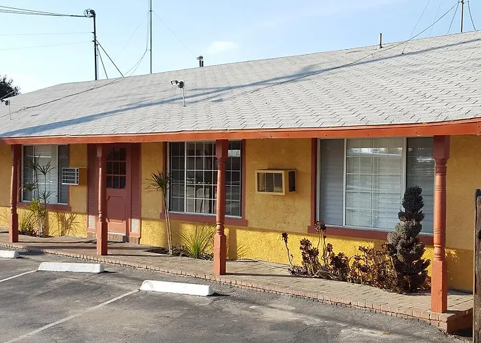 Reedley Inn