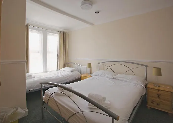 All Seasons Lodge Hotel