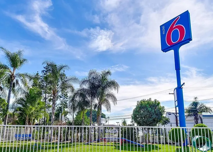 Motel 6 Garden Grove