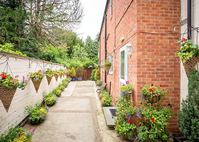Arden Park Ensuite Rooms