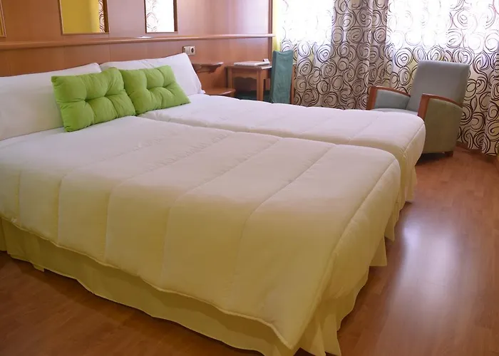 Hotel Aro'S