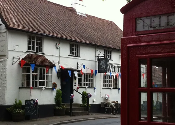 The White Lion Inn