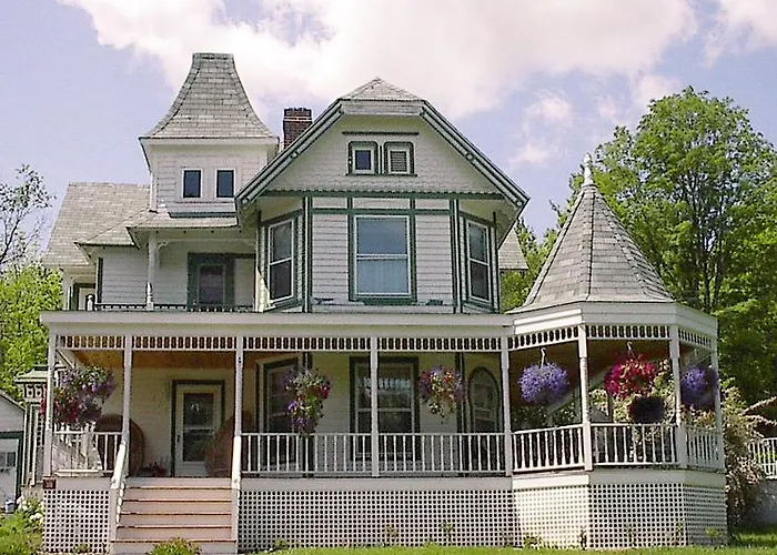 Antique Rose Inn Windham
