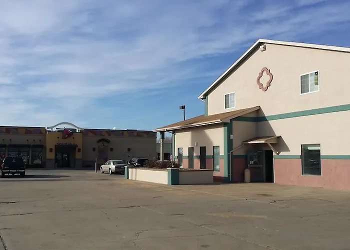 Value Inn & Suites Salina