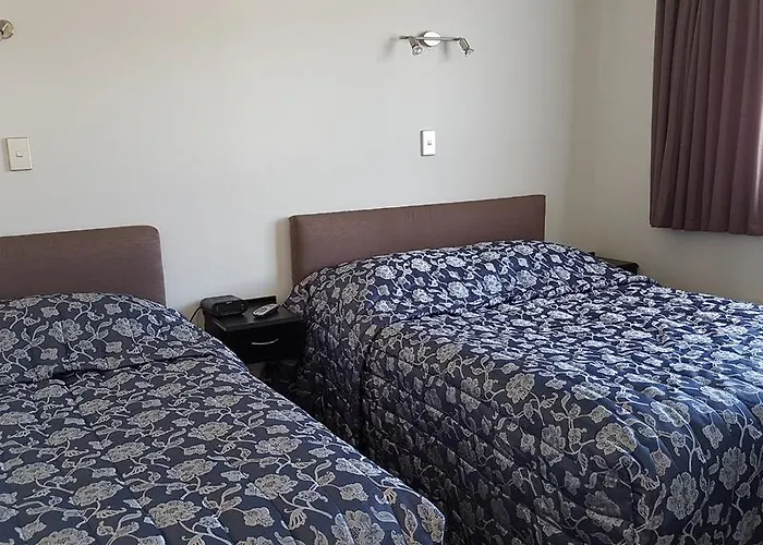 Coachman Motel