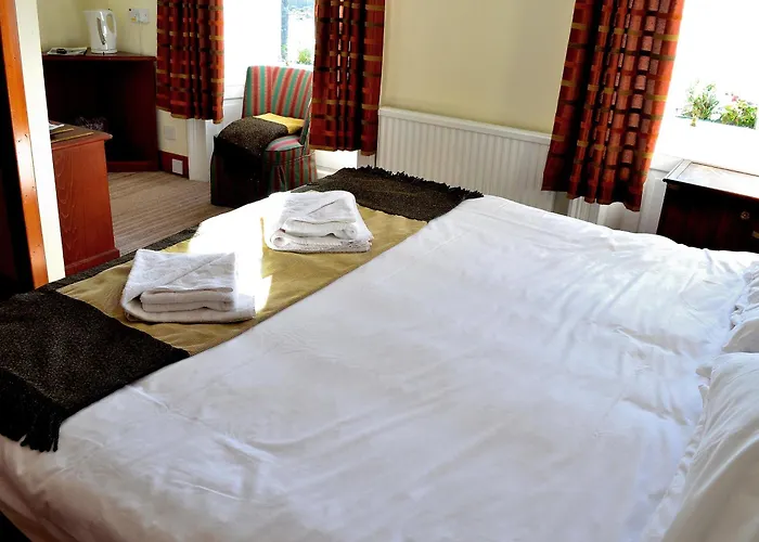 Crown Hotel