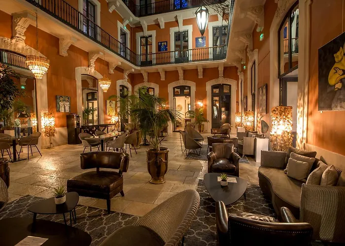 Le Grand Hotel