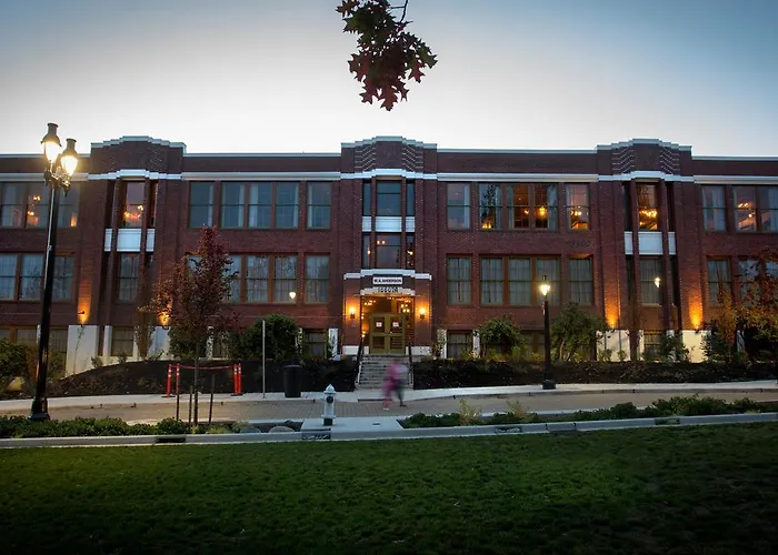 Mcmenamins Anderson School