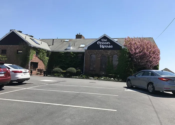 The Three Seasons Resort