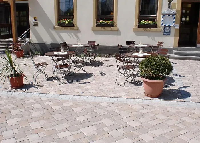 Hotel & Gaestehaus Krone Geiselwind