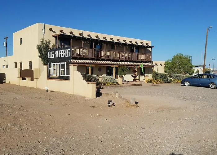 Los Milagros Hotel