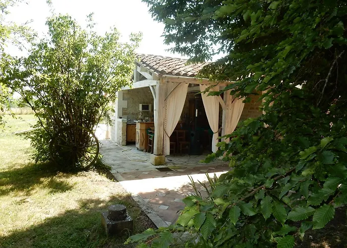 La Faisanderie 16