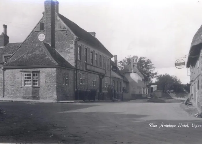 The Antelope At Upavon