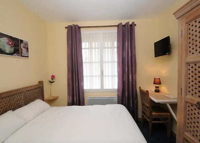 Hotel La Cabane Belin-Beliet