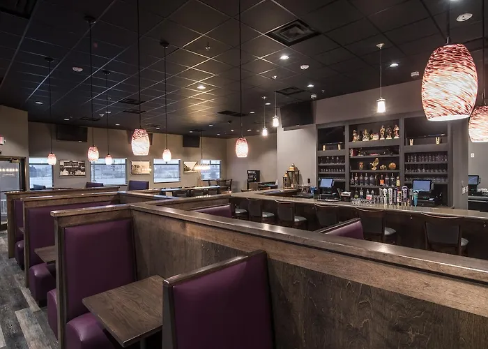 Astoria Hotel & Event Center