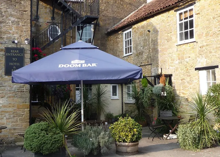 The White Hart Hotel Martock