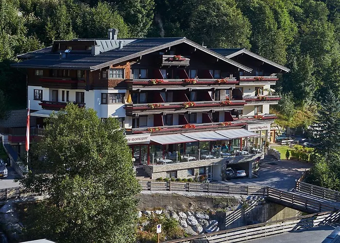 Hotel Alpenblick Saalbach-Hinterglemm