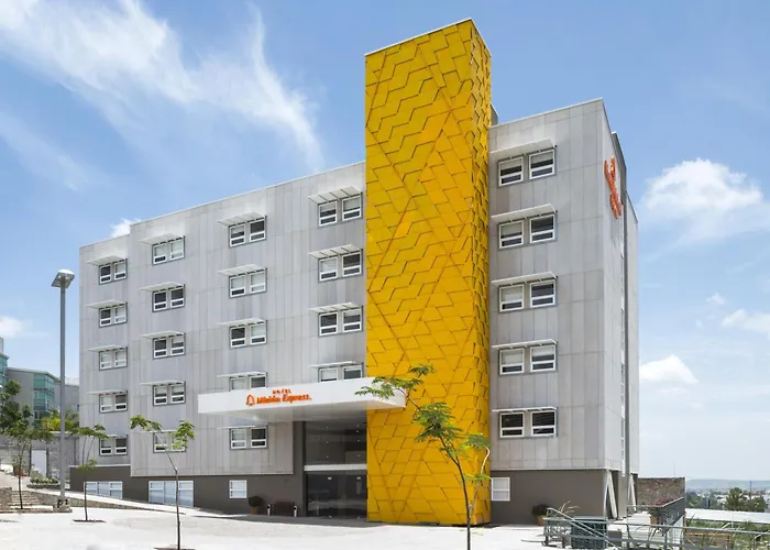Mision Express Queretaro