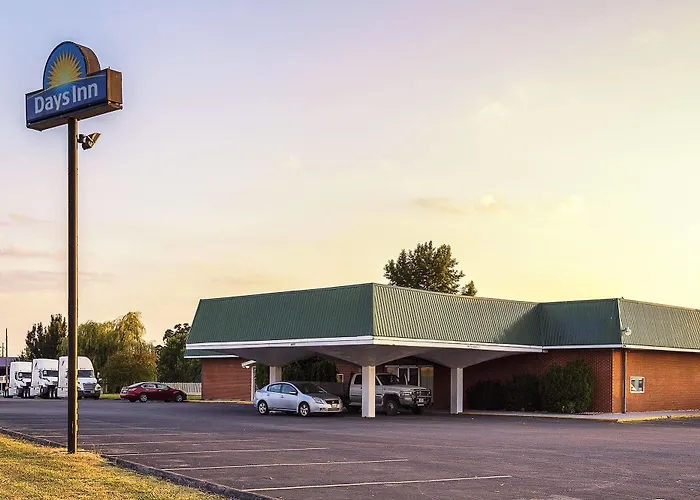 Budget Host Inn