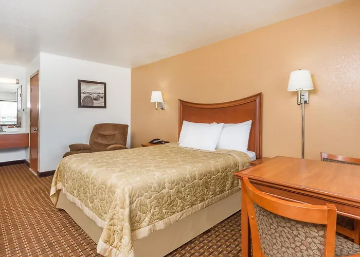 Goodland Dog Friendly Hotels
