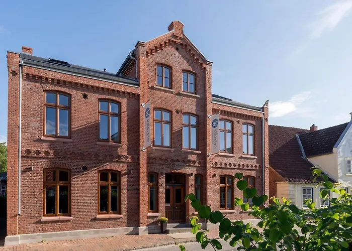 Hotel Wellenreiter Tating
