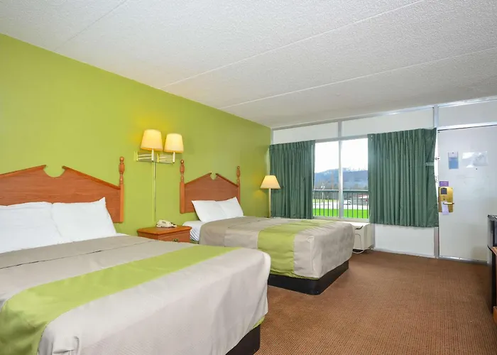 Motel 6-Pulaski, Tn