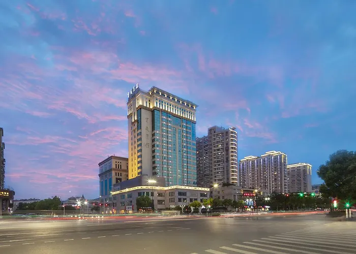Hangzhou Blossom Hotel