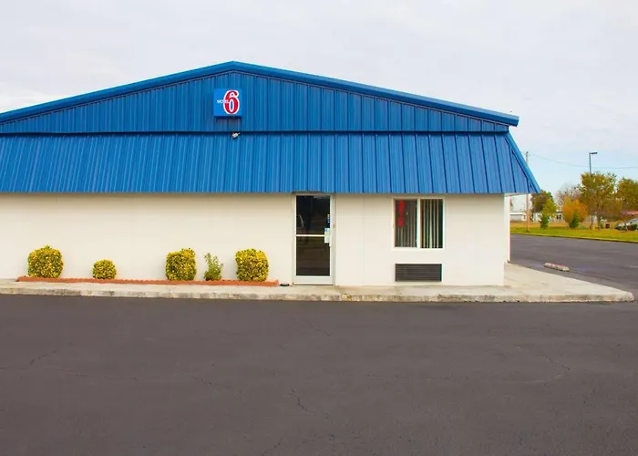 Motel 6-Sikeston, Mo
