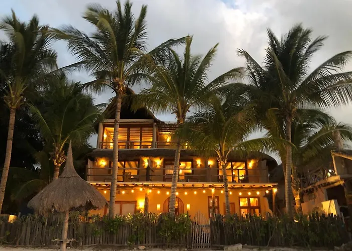 Casa Cat Ba Beachfront Boutique