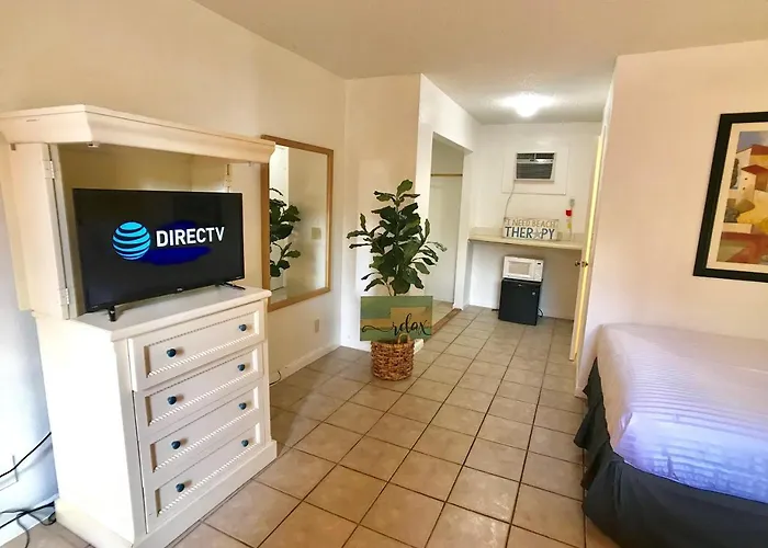 Sunny Palms Inn