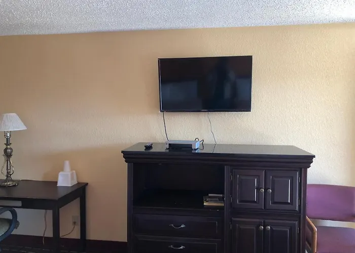 Dogwood Park Inn