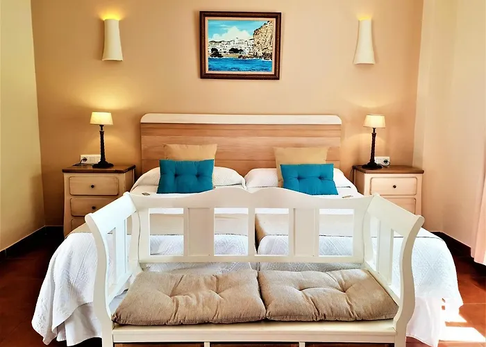 Hotel las Calas Agua Amarga 