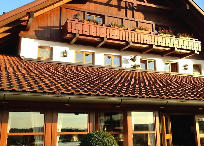 Hotel & Landgasthof Osterseen