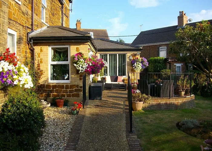 Gate Lodge Guest House