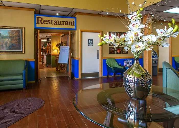 Days Inn By Wyndham Clinton