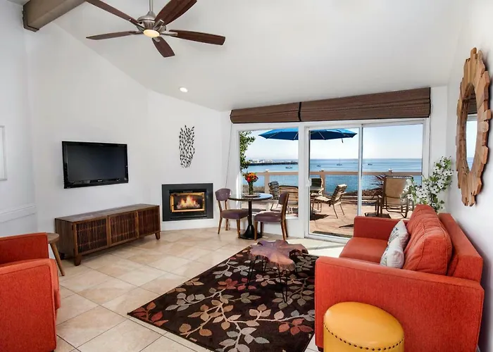 Sea & Sand Inn
