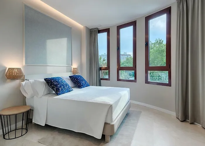 Opera House Valencia B&B