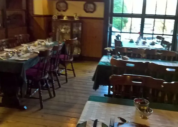 Rhymney House Hotel