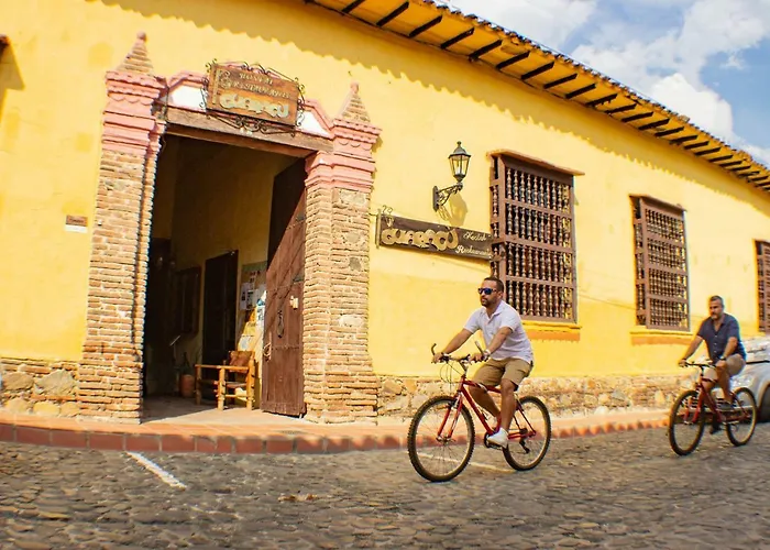 Casa Hotel Guaracú