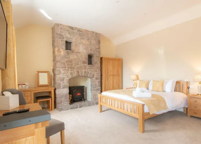 Lastra Farm Hotel