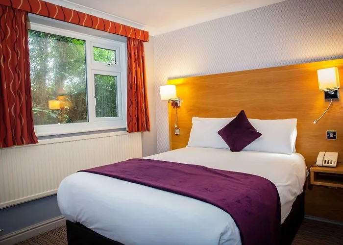 Mercure Chester North Woodhey House Hotel