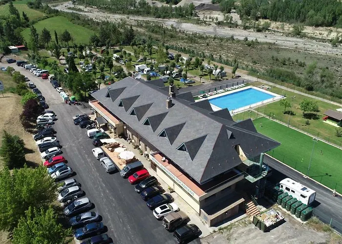 Sabiñanigo Camp&Hotel