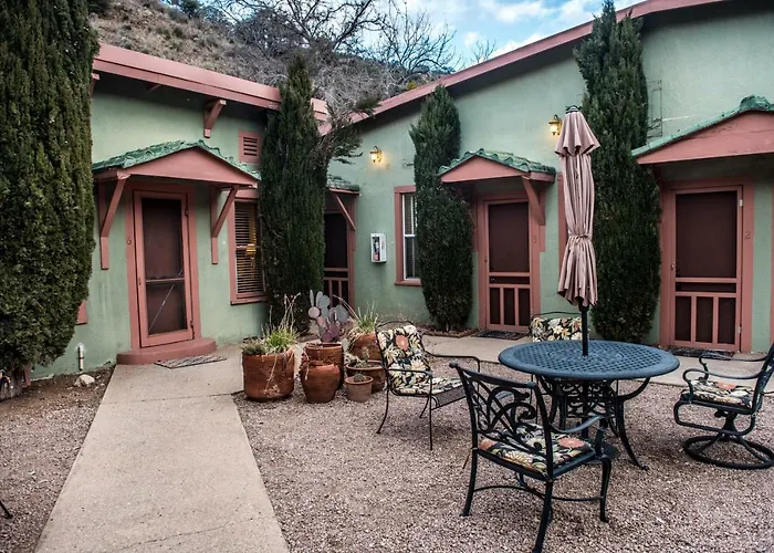 Jonquil Motel
