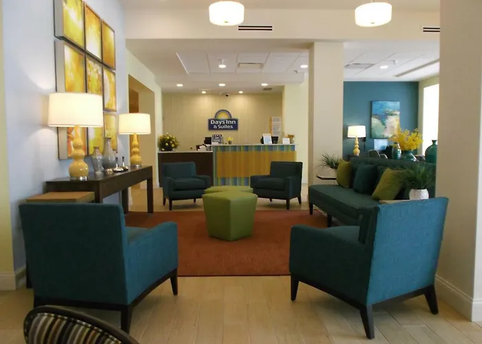 Days Inn & Suites By Wyndham Belmont