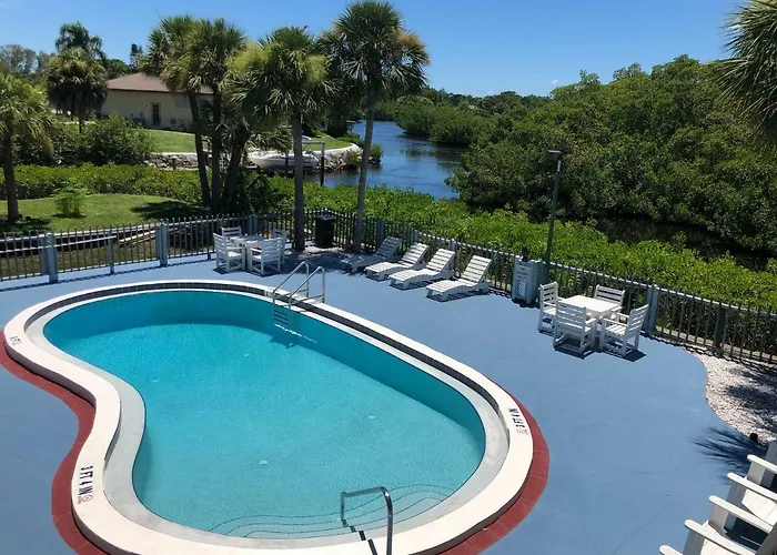 Sun Coast Inn